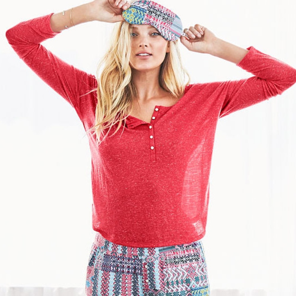 VS Pajama Top Size M Long Sleeve Henley Red NWT